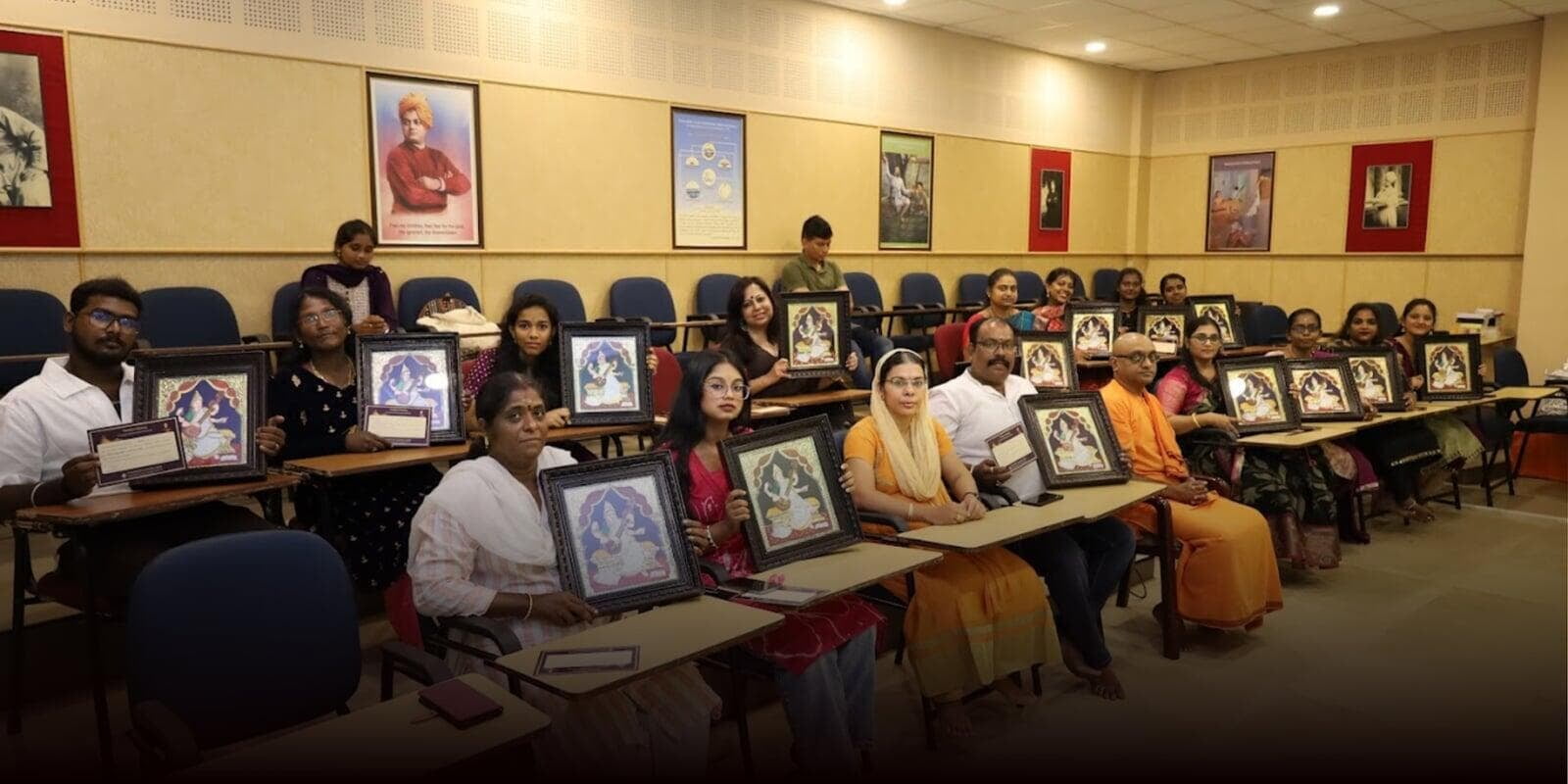 Valedictory Ceremony of the 46th Batch of Thanjavur Painting